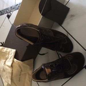 Louis Vuitton womens sneakers shoes size 9/39